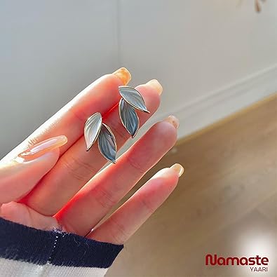 Dual Leaf Stud Earrings